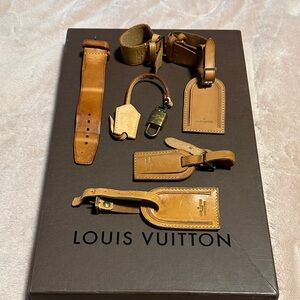 Louis Vuitton SLG bundle